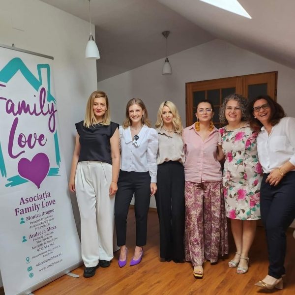 Asociația Family Love a susținut în weekend, cursul gratuit pentru părinții copiilor cu autism