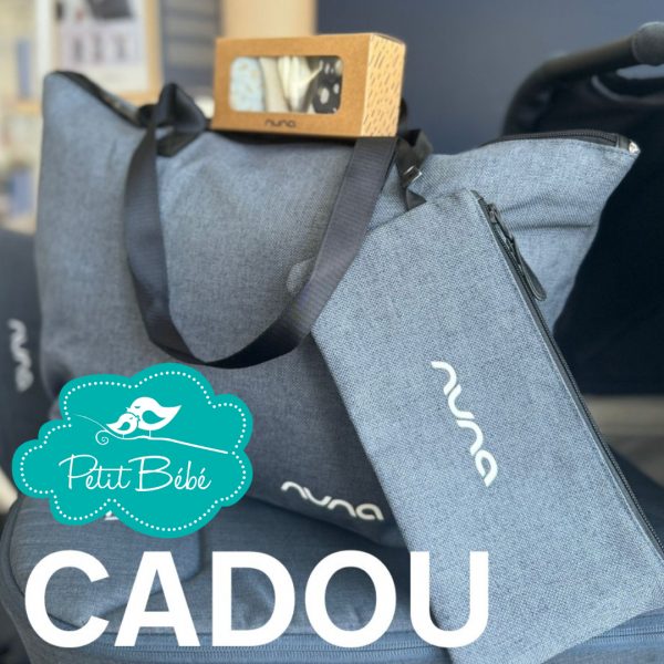 Promotii de toamna la Petit Bebe: Cadouri speciale in magazinele din Cluj-Napoca si Iasi