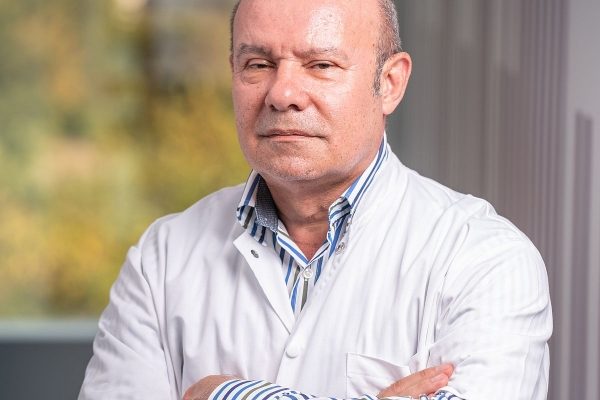 Luna Mondială de Luptă Împotriva Cancerului Pulmonar
