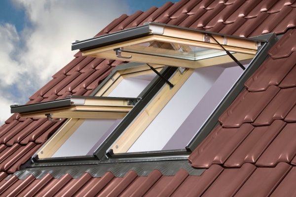 CUM SA ALEGI POTRIVIT FERESTRA DE MANSARDA PENTRU CASA TA